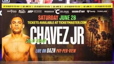 Jake Paul vs. Julio Cesar Chavez Jr. 'ın 14 Mayıs 2025 tarihinde Hollywood, Los Angeles, Kaliforniya, ABD' de Avalon Hollywood 'da düzenlediği basın konferansının genel görünümü. 