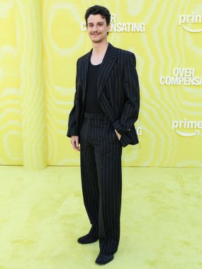 Kanadalı aktör Adam DiMarco, 14 Mayıs 2025 'te Hollywood Paladyumu' nda düzenlenen Amazon Prime Video 'nun 1. sezonunun Los Angeles prömiyerine geldi..