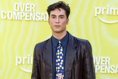 Amerikalı komedyen ve aktör Benito Skinner, 14 Mayıs 2025 'te Hollywood Palladium' da düzenlenen Amazon Prime Video 'nun 1. sezonunun Los Angeles Premiere' ine geldi..