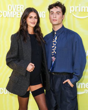 Kaia Gerber ve Benito Skinner, 14 Mayıs 2025 'te Hollywood Paladyumu' nda düzenlenen Amazon Prime Video 'nun 1. sezonunun Los Angeles Premiere' ine geldiler..