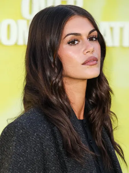 Amerikalı model ve aktris Kaia Gerber (Kaia Jordan), 14 Mayıs 2025 'te Hollywood Paladyumu' nda düzenlenen Amazon Prime Video 'nun 1.. 