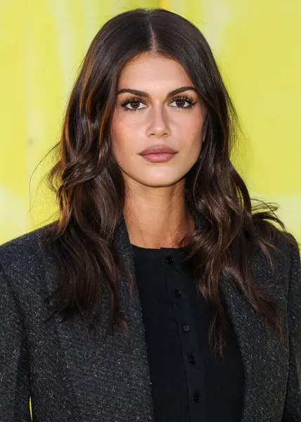 Amerikalı model ve aktris Kaia Gerber (Kaia Jordan), 14 Mayıs 2025 'te Hollywood Paladyumu' nda düzenlenen Amazon Prime Video 'nun 1.. 