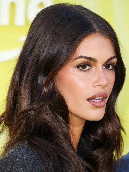 Amerikalı model ve aktris Kaia Gerber (Kaia Jordan), 14 Mayıs 2025 'te Hollywood Paladyumu' nda düzenlenen Amazon Prime Video 'nun 1.. 