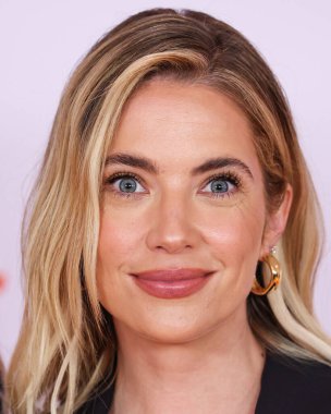 Veronica Swanson Sakalı giyen Amerikalı aktris, şarkıcı ve manken Ashley Benson, 16 Mayıs 2025 'te Century City, Los Angeles, Kaliforniya, ABD' deki Fairmont Century Plaza 'da düzenlenen 32..
