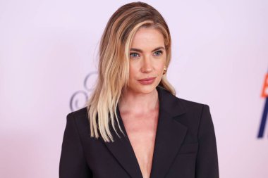 Veronica Swanson Sakalı giyen Amerikalı aktris, şarkıcı ve manken Ashley Benson, 16 Mayıs 2025 'te Century City, Los Angeles, Kaliforniya, ABD' deki Fairmont Century Plaza 'da düzenlenen 32..