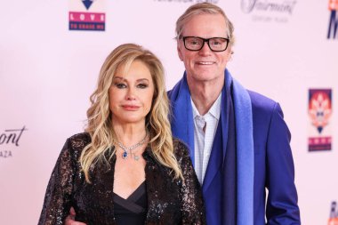Kathy Hilton ve kocası Richard Hilton, 16 Mayıs 2025 'te Amerika Birleşik Devletleri' nin Los Angeles, Century City 'deki Fairmont Century Plaza' da düzenlenen MS Gala 2025 'in 32..