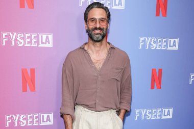 İtalyan oyun yazarı, yönetmen, yönetmen, yönetmen, çevirmen ve aktör Marco Calvani Netflix FYSEE LA 'ya geldi -' The Four Seasons 'Sezon 1 ATAS Emmy FYC (Düşünceleriniz İçin) 19 Mayıs 2025' te Aero Tiyatrosu 'nda düzenlenen özel gösterim etkinliği, CA   