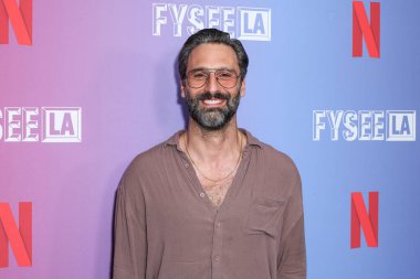 İtalyan oyun yazarı, yönetmen, yönetmen, yönetmen, çevirmen ve aktör Marco Calvani Netflix FYSEE LA 'ya geldi -' The Four Seasons 'Sezon 1 ATAS Emmy FYC (Düşünceleriniz İçin) 19 Mayıs 2025' te Aero Tiyatrosu 'nda düzenlenen özel gösterim etkinliği, CA   