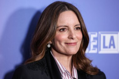 Amerikalı aktris, yapımcı, yazar ve komedyen Tina Fey, Netflix FYSEE LA 'ya varır -' The Four Seasons 'Sezon 1 ATAS Emmy FYC (Düşünceleriniz İçin) Özel Gösterim Etkinliği 19 Mayıs 2025' te Los Angeles, CA          