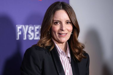 Amerikalı aktris, yapımcı, yazar ve komedyen Tina Fey, Netflix FYSEE LA 'ya varır -' The Four Seasons 'Sezon 1 ATAS Emmy FYC (Düşünceleriniz İçin) Özel Gösterim Etkinliği 19 Mayıs 2025' te Los Angeles, CA          
