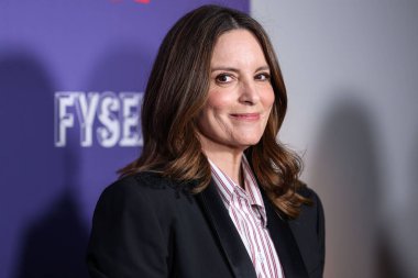 Amerikalı aktris, yapımcı, yazar ve komedyen Tina Fey, Netflix FYSEE LA 'ya varır -' The Four Seasons 'Sezon 1 ATAS Emmy FYC (Düşünceleriniz İçin) Özel Gösterim Etkinliği 19 Mayıs 2025' te Los Angeles, CA          