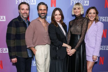 Will Forte, Marco Calvani, Tina Fey, Kerri Kenney-Silver ve Erika Henningsen Netflix FYSEE LA - 'The Four Seasons' Sezon 1 ATAS Emmy FYC (Düşünceleriniz İçin) 19 Mayıs 2025 'te Aero Theatre, CA