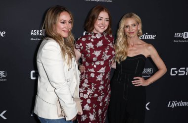 Haylie Duff, Amerikalı aktris ve televizyon sunucusu Alyson Hannigan ve Amerikalı aktris Sarah Michelle Gellar, 20 Mayıs 2025 'te ABD' nin Los Angeles kentinde bulunan 