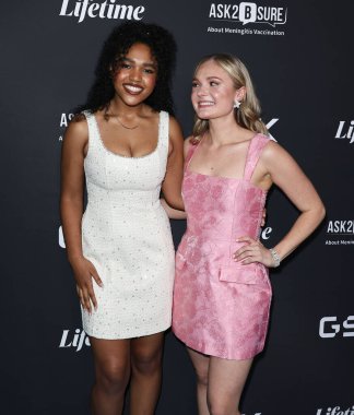 Kaci Barker ve Sarah Borne, 20 Mayıs 2025 'te Hollywood, Los Angeles, Kaliforniya, ABD' de düzenlenen 'Pretty Hurts' ve 'GSK Ask2Bsure Sağlık Muhabbeti' ne geldiler..