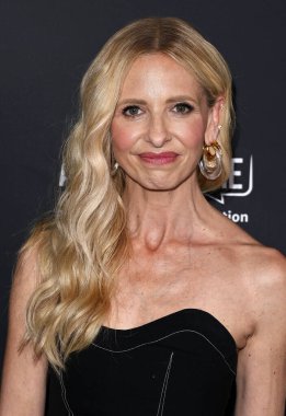 Amerikalı aktris Sarah Michelle Gellar, 20 Mayıs 2025 'te Hollywood, Los Angeles, Kaliforniya, ABD' de düzenlenen 'Pretty Hurts' ve 'GSK Ask2Bsure Sağlık Muhabbeti Aster' e geldi..