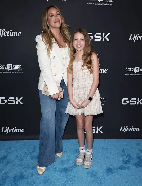 Amerikalı aktris, şarkıcı ve yemek blogcusu Haylie Duff ve kızı Ryan Ava Erhard Rosenberg, 20 Mayıs 2025 'te Aster' de düzenlenen 