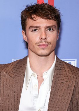 Amerikalı aktör Nicholas Alexander Chavez, 20 Mayıs 2025 'te Los Angeles, ABD' de bulunan Netflix FYSEE LA - 'Monsters: The Lyle and Erik Menendez Story' (Televizyon Sanatları ve Bilimleri Akademisi) Emmy FYC 'ye geldi.