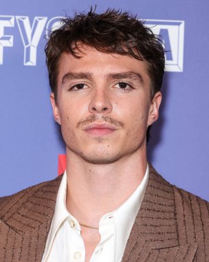 Amerikalı aktör Nicholas Alexander Chavez, 20 Mayıs 2025 'te Los Angeles, ABD' de bulunan Netflix FYSEE LA - 'Monsters: The Lyle and Erik Menendez Story' (Televizyon Sanatları ve Bilimleri Akademisi) Emmy FYC 'ye geldi.