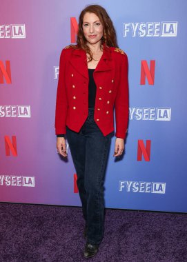 Amerikalı aktris Ari Graynor Netflix FYSEE LA - 'Canavarlar: The Lyle and Erik Menendez Story' ATAS (Televizyon Sanatları ve Bilimleri Akademisi) Emmy FYC 'ye 20 Mayıs 2025' te ABD 'nin Los Angeles kentinde geldi.