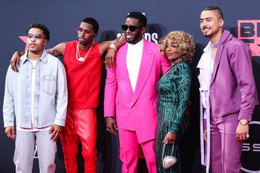 Sean 'Diddy' Combs 'un duruşması 9' uncu gün Cassie Ventura son gün savunma avukatlarıyla görüşüyor. LOS ANGELES, CALIFORNIA, ABD - 26 Haziran: Justin Dior Combs, Christian Combs, Amerikalı rapçi, müzik yapımcısı ve müzik yapımcısı Diddy