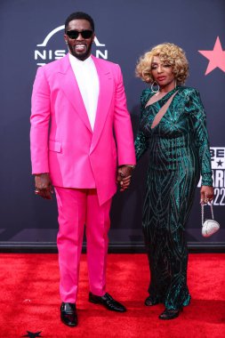 Sean 'Diddy' Combs 'un duruşması 9' uncu gün Cassie Ventura son gün savunma avukatlarıyla görüşüyor. LOS ANGELES, CALIFORNIA, ABD - 26 Haziran: Amerikalı rapçi, müzik yapımcısı ve kayıt yöneticisi Diddy 