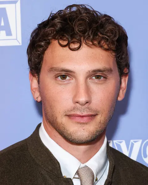 Amerikalı aktör Cooper Koch Netflix FYSEE LA 'ya geldi -' Canavarlar: The Lyle and Erik Menendez Story 'ATAS (Televizyon Sanatları ve Bilimleri Akademisi) Emmy FYC (Düşünceleriniz İçin)     