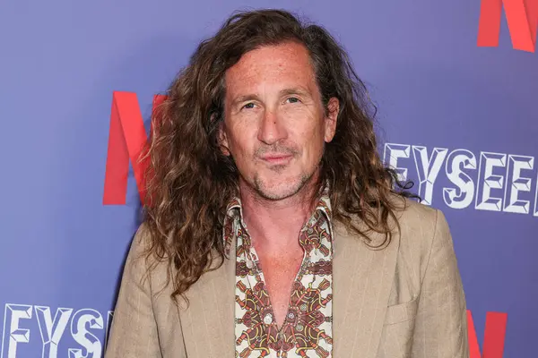 Amerikalı senarist, yönetmen ve aktör Ian Brennan, 20 Mayıs 2025 'te Netflix FYSEE LA -' Canavarlar: The Lyle and Erik Menendez Story 'ATAS (Televizyon Sanatları ve Bilimleri Akademisi) Emmy FYC' ye (Sizin Düşünceleriniz İçin) geldi.