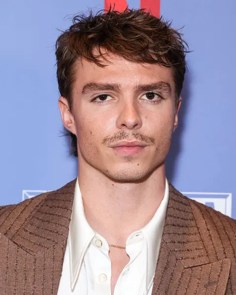 Amerikalı aktör Nicholas Alexander Chavez, 20 Mayıs 2025 'te Los Angeles, ABD' de bulunan Netflix FYSEE LA - 'Monsters: The Lyle and Erik Menendez Story' (Televizyon Sanatları ve Bilimleri Akademisi) Emmy FYC 'ye geldi.