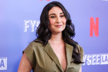 Amerikalı aktris Lilah Richcreek Estrada, Netflix FYSEE LA - 'A Man On the Inside' Sezon 1 ATAS (Televizyon Sanatları ve Bilimleri Akademisi) Emmy FYC (For Your Consideration) 'e 21 Mayıs 2025' te ABD 'nin Los Angeles kentinde geldi. 