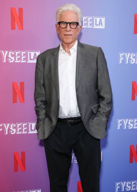 Amerikalı aktör ve okyanus savunucusu Ted Danson Netflix FYSEE LA - 'A Man On the Inside' Sezon 1 ATAS (Televizyon Sanatları ve Bilimleri Akademisi) Emmy FYC (For Your Consideration) 21 Mayıs 2025 'te Los Angeles, ABD' ye geldi. 
