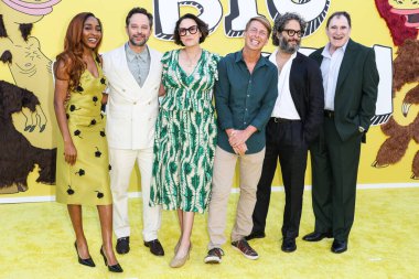 Ayo Edebiri, Nick Kroll, Jessi Klein, Jack McBrayer, Jason Mantzoukas ve Richard Kind Netflix 'in' Big Mouth 'sezonunun Los Angeles galasına geldiler..