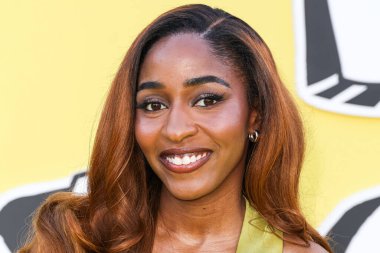 Amerikalı aktris, komedyen, yazar ve seslendirme oyuncusu Ayo Edebiri, Netflix 'in' Big Mouth 'sezonunun Los Angeles Premiere' ine geldi.