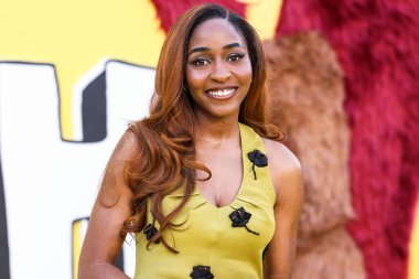 Amerikalı aktris, komedyen, yazar ve seslendirme oyuncusu Ayo Edebiri, Netflix 'in' Big Mouth 'sezonunun Los Angeles Premiere' ine geldi.