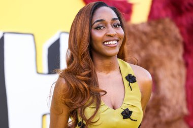 Amerikalı aktris, komedyen, yazar ve seslendirme oyuncusu Ayo Edebiri, Netflix 'in' Big Mouth 'sezonunun Los Angeles Premiere' ine geldi.