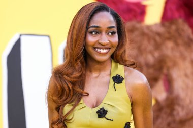 Amerikalı aktris, komedyen, yazar ve seslendirme oyuncusu Ayo Edebiri, Netflix 'in' Big Mouth 'sezonunun Los Angeles Premiere' ine geldi.