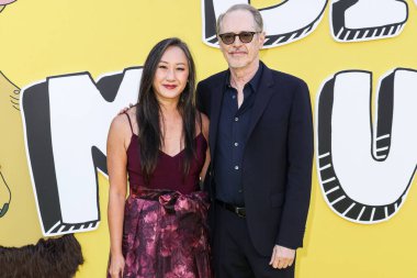 Karen Ho ve erkek arkadaşı Steve Buscemi Netflix 'in' Big Mouth 'un Los Angeles Premiere of Netflix' in 8. Sezon - The Final Season 'u 22 Mayıs 2025' te Hollywood 'da Hollywood, Los Angeles, Kaliforniya' da düzenlendi..