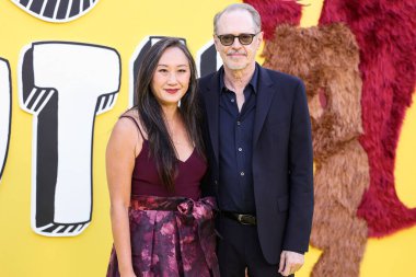 Karen Ho ve erkek arkadaşı Steve Buscemi Netflix 'in' Big Mouth 'un Los Angeles Premiere of Netflix' in 8. Sezon - The Final Season 'u 22 Mayıs 2025' te Hollywood 'da Hollywood, Los Angeles, Kaliforniya' da düzenlendi..