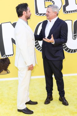 Nick Kroll ve Ted Sarandos, Netflix 'in 