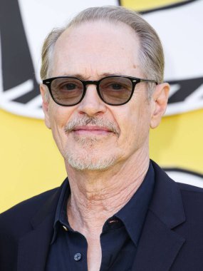 Amerikalı aktör, yönetmen, yapımcı ve yazar Steve Buscemi, Netflix 'in' Big Mouth 'sezonunun Los Angeles Premiere' ine geldi..