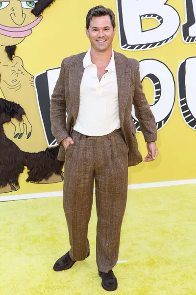 Amerikalı aktör Andrew Rannells, Netflix 'in 