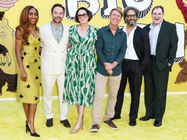 Ayo Edebiri, Nick Kroll, Jessi Klein, Jack McBrayer, Jason Mantzoukas ve Richard Kind Netflix 'in' Big Mouth 'sezonunun Los Angeles galasına geldiler..