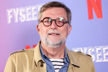 Fransız-Amerikalı yapım tasarımcısı Francois Audouy Netflix FYSEE LA 'ya geldi -' The Residence 'Sezon 1 ATAS Resmi Emmy FYC Etkinliği Hollywood Legion Theater' da yapıldı Hollywood, Los Angeles, Kaliforniya, ABD.