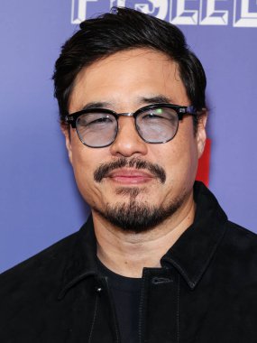 Amerikalı aktör ve film yapımcısı Randall Park, Netflix FYSEE LA - 'The Residence' Sezon 1, ATAS Resmi Emmy FYC Etkinliği Hollywood Lejyon Tiyatrosu 'nda Hollywood Post 43, Hollywood, Los Angeles, Kaliforniya, ABD' deki Amerikan Lejyonu 'na geldi.