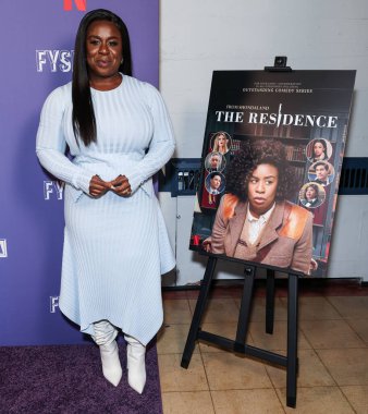 Amerikalı aktris Susan Kelechi Watson, Netflix FYSEE LA - 'The Residence' Sezon 1, ATAS Resmi Emmy FYC Etkinliği Hollywood Lejyon Tiyatrosu 'nda Hollywood Post 43, Hollywood, Los Angeles, Kaliforniya, ABD' deki Amerikan Lejyonu 'na geldi..