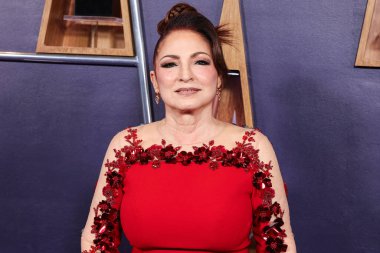 Gloria Estefan, 26 Mayıs 2025 'te Las Vegas Fontainebleau' da düzenlenen 2025 Amerikan Müzik Ödülleri 'ne geldi.. 