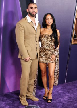 Sebastian Lletget ve Becky G, 26 Mayıs 2025 'te Las Vegas Fontainebleau' da düzenlenen 2025 Amerikan Müzik Ödülleri 'ne geldiler.. 