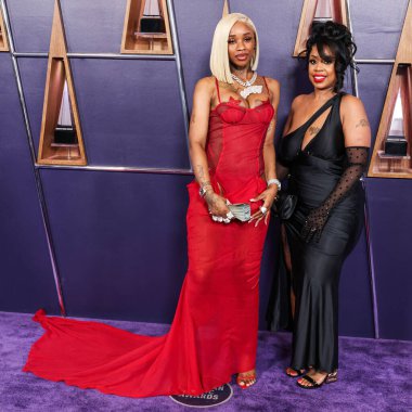 Seksi Red ve annesi Andrea Jenkins, 26 Mayıs 2025 'te Las Vegas, Las Vegas' ta düzenlenen 2025 Amerikan Müzik Ödülleri 'ne geldiler.. 