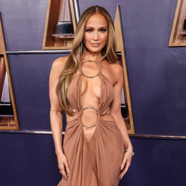 Jennifer Lopez (J.Lo), 26 Mayıs 2025 tarihinde Las Vegas, Nevada, ABD 'de düzenlenen Fontainebleau Las Vegas' ta düzenlenen 2025 Amerikan Müzik Ödüllerinde savunma pozu verdi..