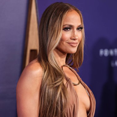 Jennifer Lopez (J.Lo), 26 Mayıs 2025 tarihinde Las Vegas, Nevada, ABD 'de düzenlenen Fontainebleau Las Vegas' ta düzenlenen 2025 Amerikan Müzik Ödüllerinde savunma pozu verdi..
