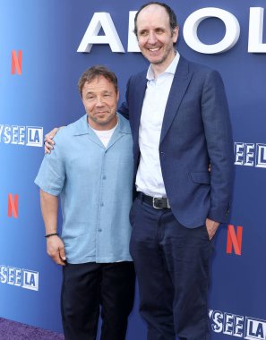 İngiliz aktör ve yapımcı Stephen Graham ve İngiliz oyun yazarı, televizyon yazarı, senarist ve yapımcı Jack Thorne Netflix FYSEE LA - 'Adolescence' Sezon 1 ATAS Emmy FYC Etkinliği Şaban Medya Merkezi Wolf Tiyatrosu 'nda gerçekleşti.   